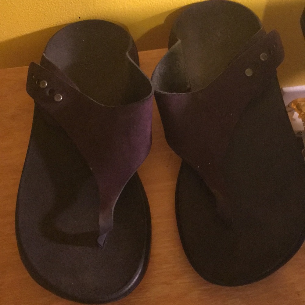 Unisex sandals